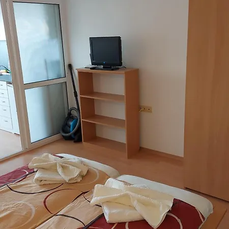 Sunny House Apartament *