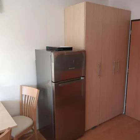 Sunny House بايالا