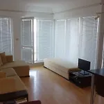 Sunny House 比亚拉