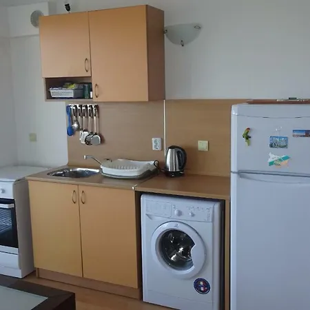 Sunny House דירה